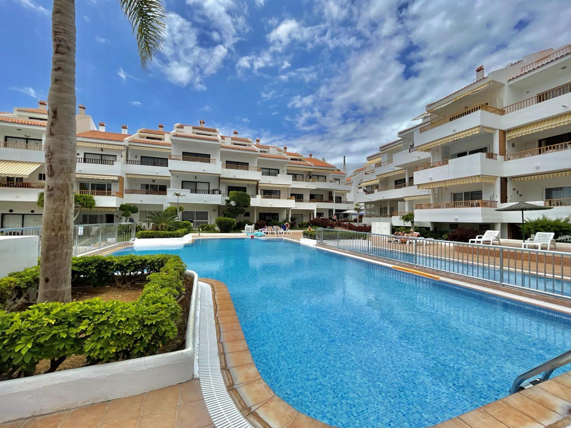 Апартаменти Pool Views Terrace Лос-Крістіанос Екстер'єр фото