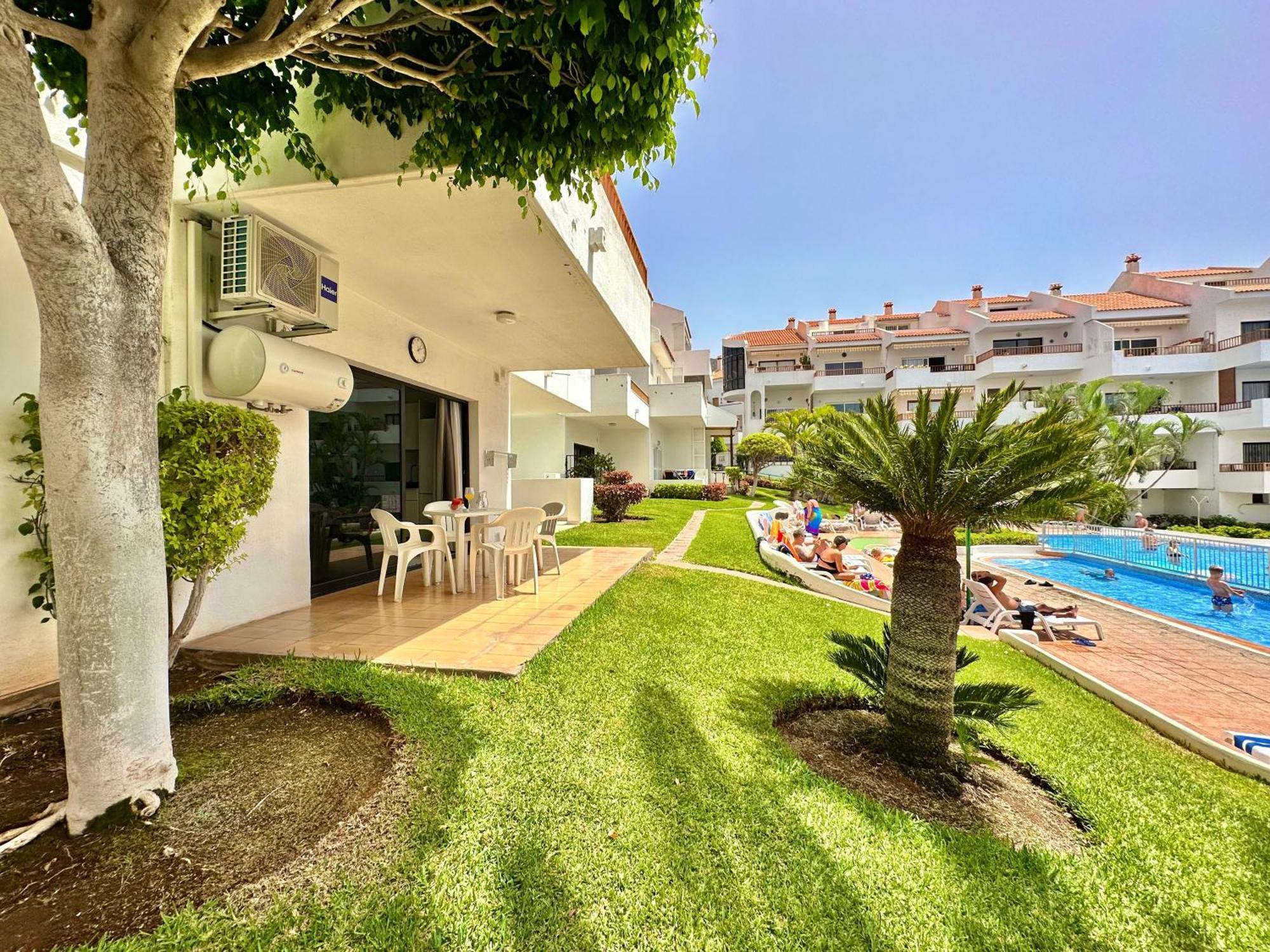 Апартаменти Pool Views Terrace Лос-Крістіанос Екстер'єр фото